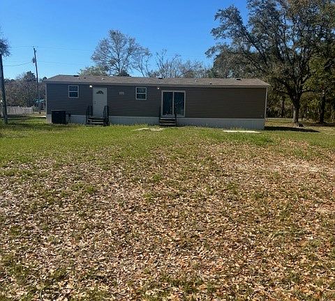 5th image of 95608 Clearwater Rd