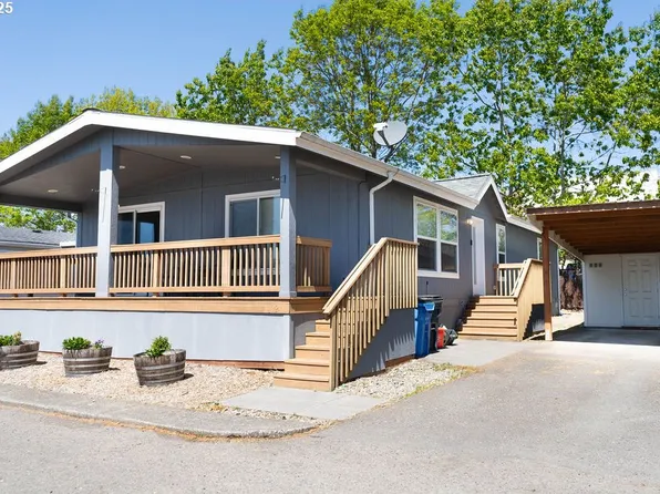 300 SW 7th Ave Unit 102, Battle Ground, WA 98604