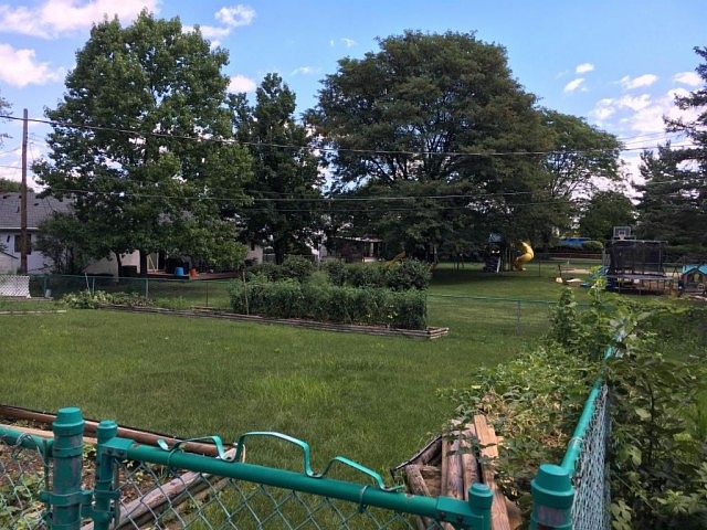 2nd image of 108 Buckeye St