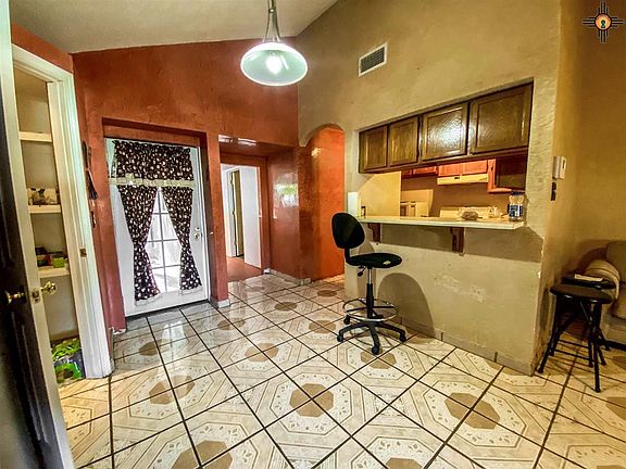 5th image of 6011 W Casa Verde