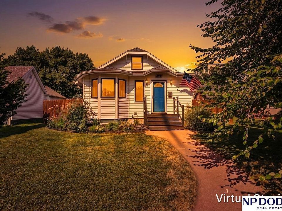 1st image of 818 S 49th Ave