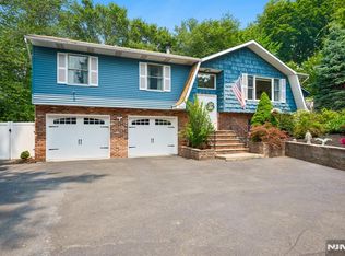 364 Piermont Ave, Hillsdale, NJ 07642