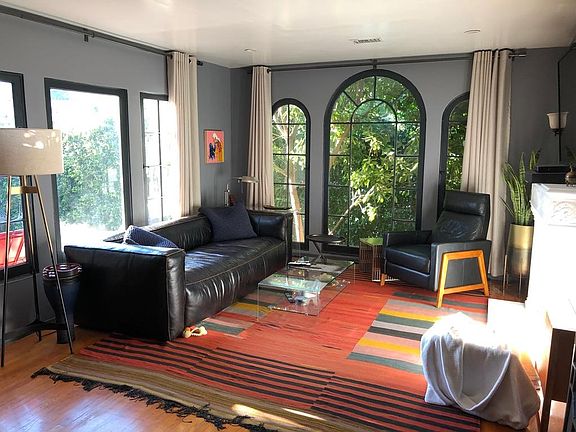 5th image of 952 N Harper Ave