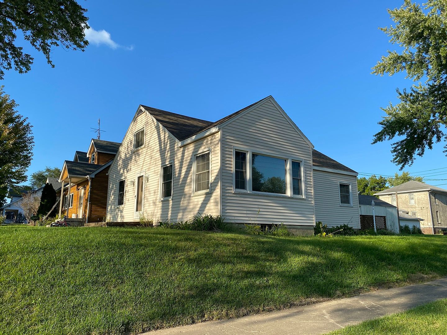 223 Poplar St, Depue, IL 61322 Zillow