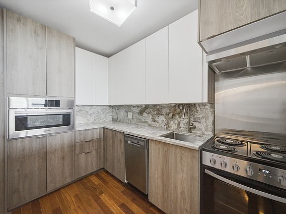 4th image of 1550 N Lake Shore Dr APT 23E