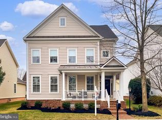 42469 Spring Splendor Dr, Ashburn, VA 20148