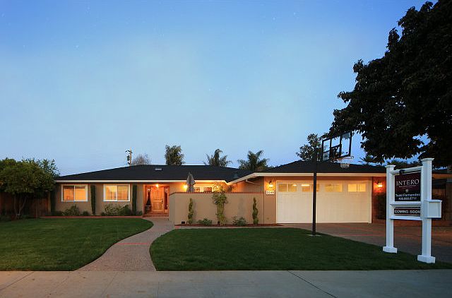 1st image of 2144 Mulberry Cir
