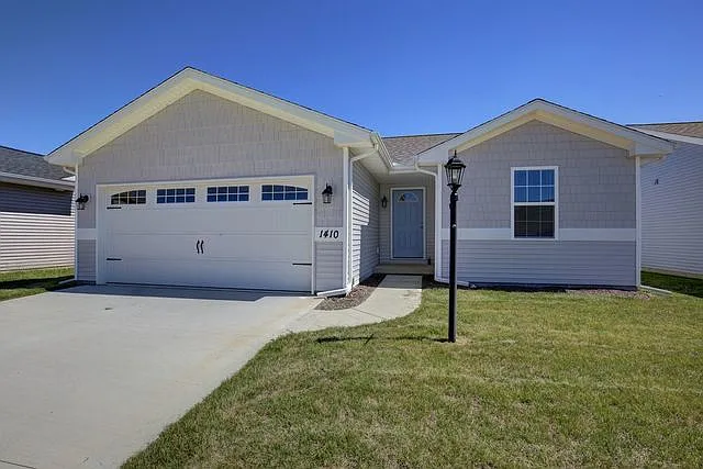 1410 Sand Dollar Dr photo 1