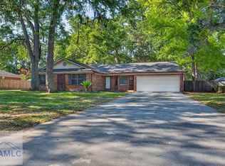 409 Hines Dr, Hinesville, GA 31313