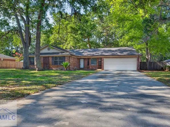 409 Hines Dr, Hinesville, GA 31313