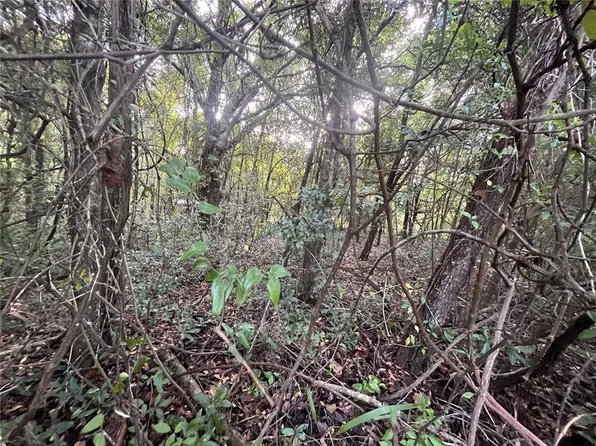 915 Annette Ave #18, Interlachen, FL 32148