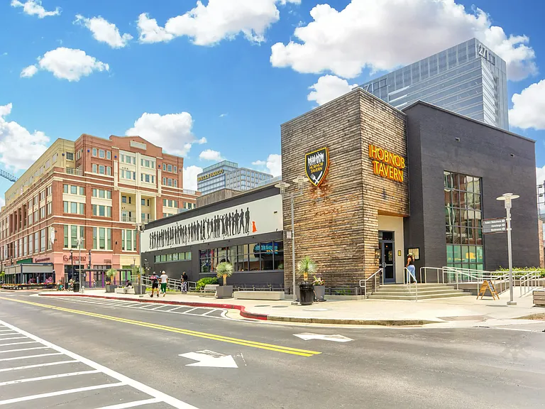 The Lofts at Atlantic Station- Exterior 5