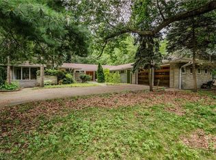 3 Edgehill Rd, Toronto, ON M9A4N1