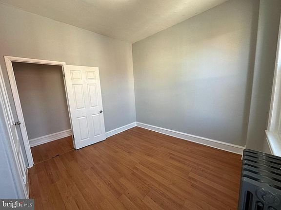5th image of 1225 W Venango St