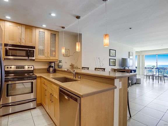 3rd image of 4667 Ocean Blvd Unit 408