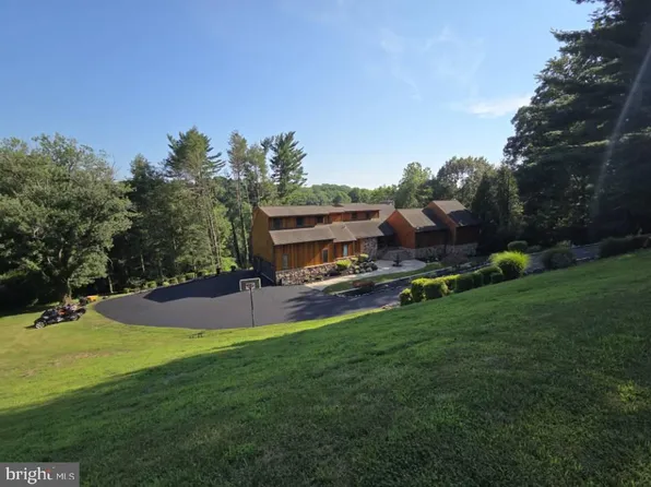 3314 Breidablik Dr, Wilmington, DE 19807