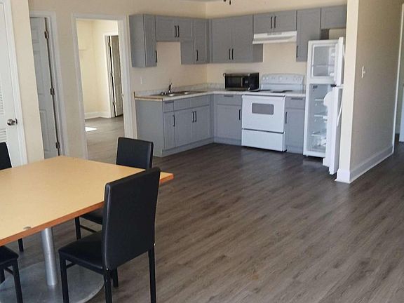 2nd image of 133 Ronald Pride Blvd #B