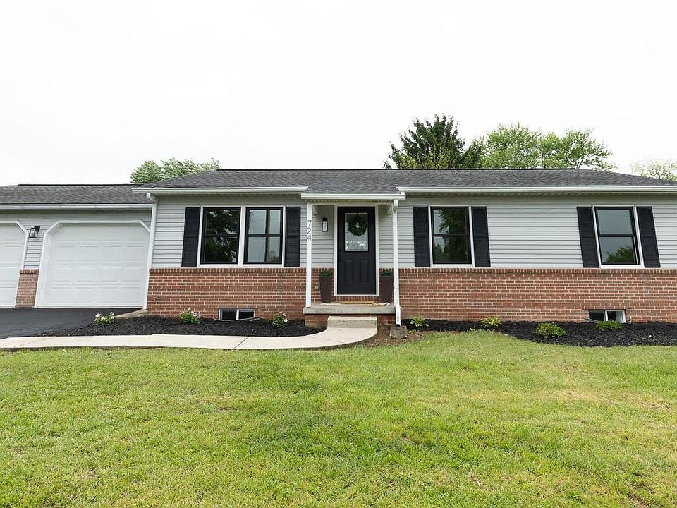 1st image of 724 Warm Spring Rd
