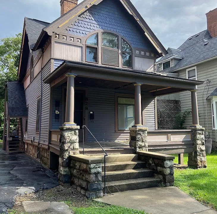 828 W Kalamazoo Ave #2