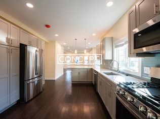 61 Bradbury Ave #1, Medford, MA 02155