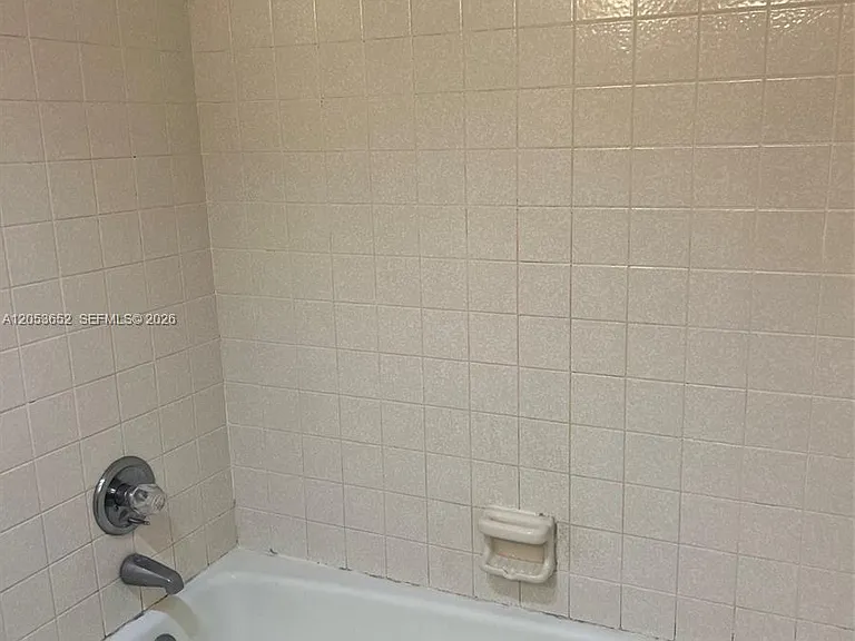 331 S J St #4 — Photo 9