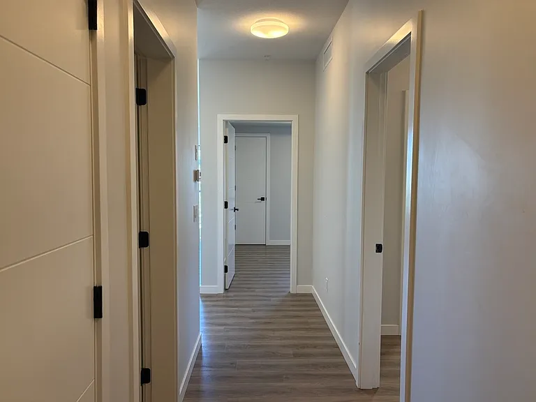 1215 Saint Paul St #503 — Photo 18