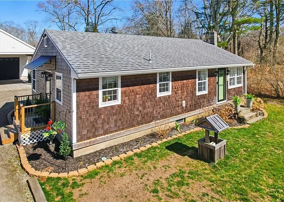 44 Old Stone Church Rd