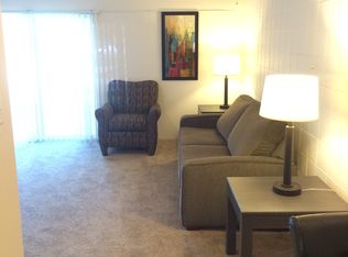 403 Briar Ln, Champaign, IL 61820