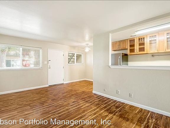 5th image of 3726 Poinciana Dr #11