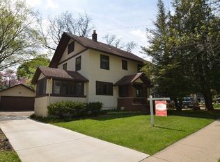 2223 Chamberlain Ave, Madison, WI 53726