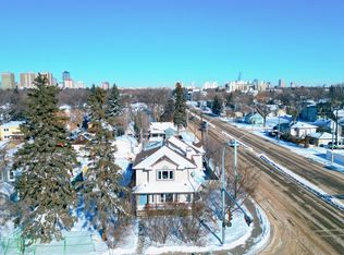 10906 72nd Ave NW, Edmonton, AB