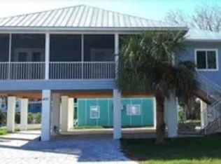 431 Lazy Way, Fort Myers Beach, FL 33931