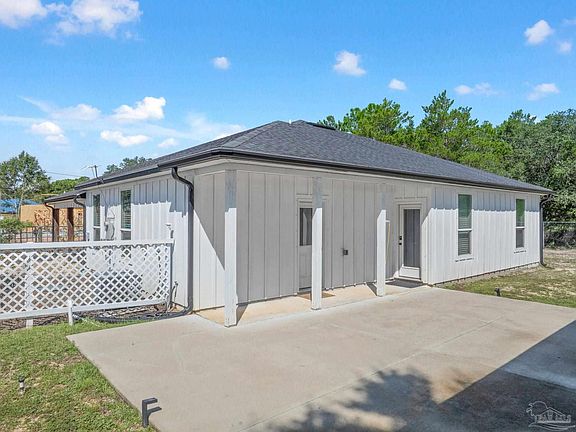 3rd image of 2734 Jewell Rd