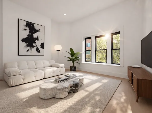 704 8th Avenue image 1 of 9