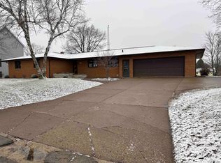 3722 Delaval St, Kieler, WI 53812