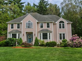 6 Conifer Hill Rd, Chelmsford, MA 01824