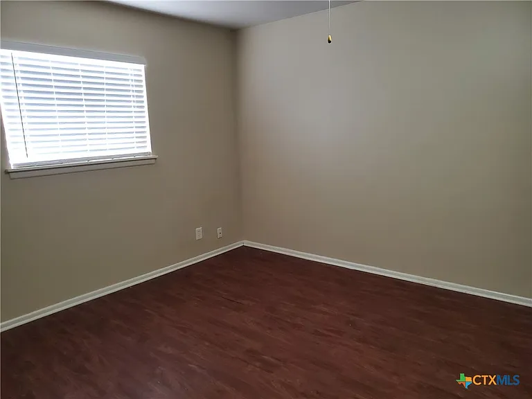 1120 N King St #110 — Photo 2