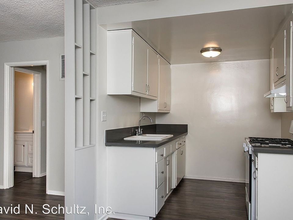1st image of 420 Burchett St APT 5