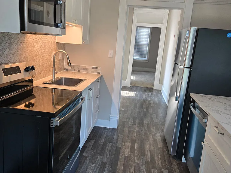 2934 Cape Henry Ave #2 — Photo 2