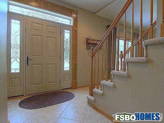 Main Entry with Angled Tiled