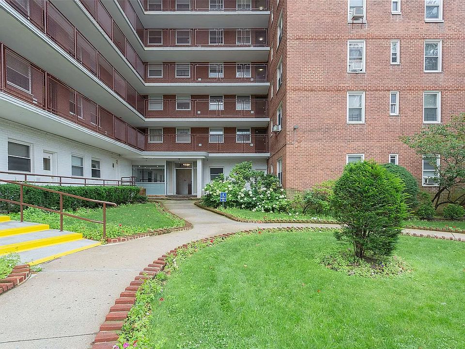 1st image of 97-10 62nd Dr APT 15J