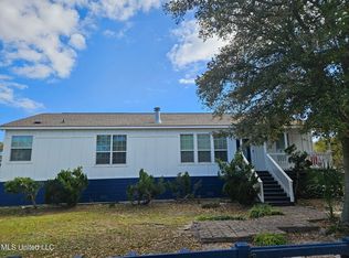 1514 Ellis Dr, Pass Christian, MS 39571