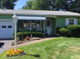 7 Hamilton Ct, Toms River, NJ