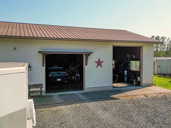 4th image of 4982 Limbert Rd