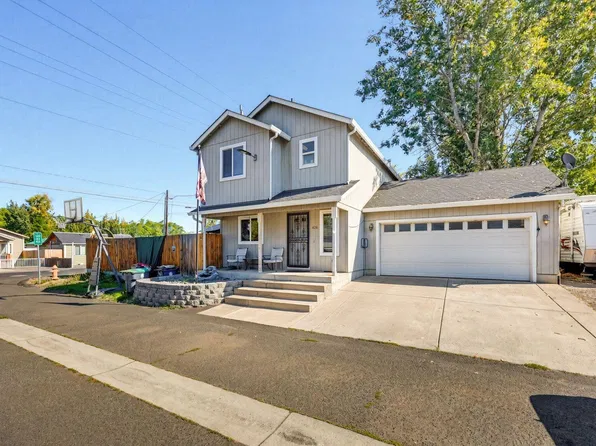 426 Berrydale Ave, Medford, OR 97501