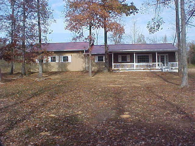1st image of 221 Cartwright Ln