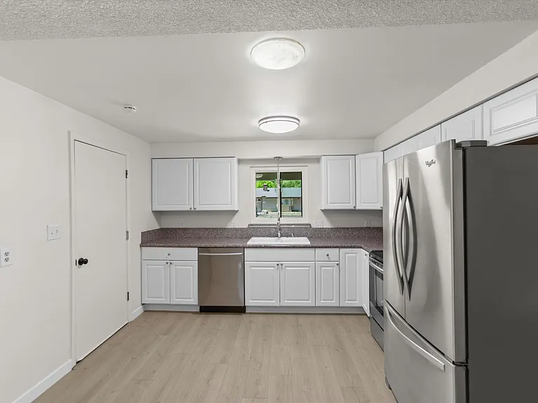 2513 Silver Sage Dr — Photo 2