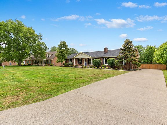 5th image of 2122 Ravenwood Dr