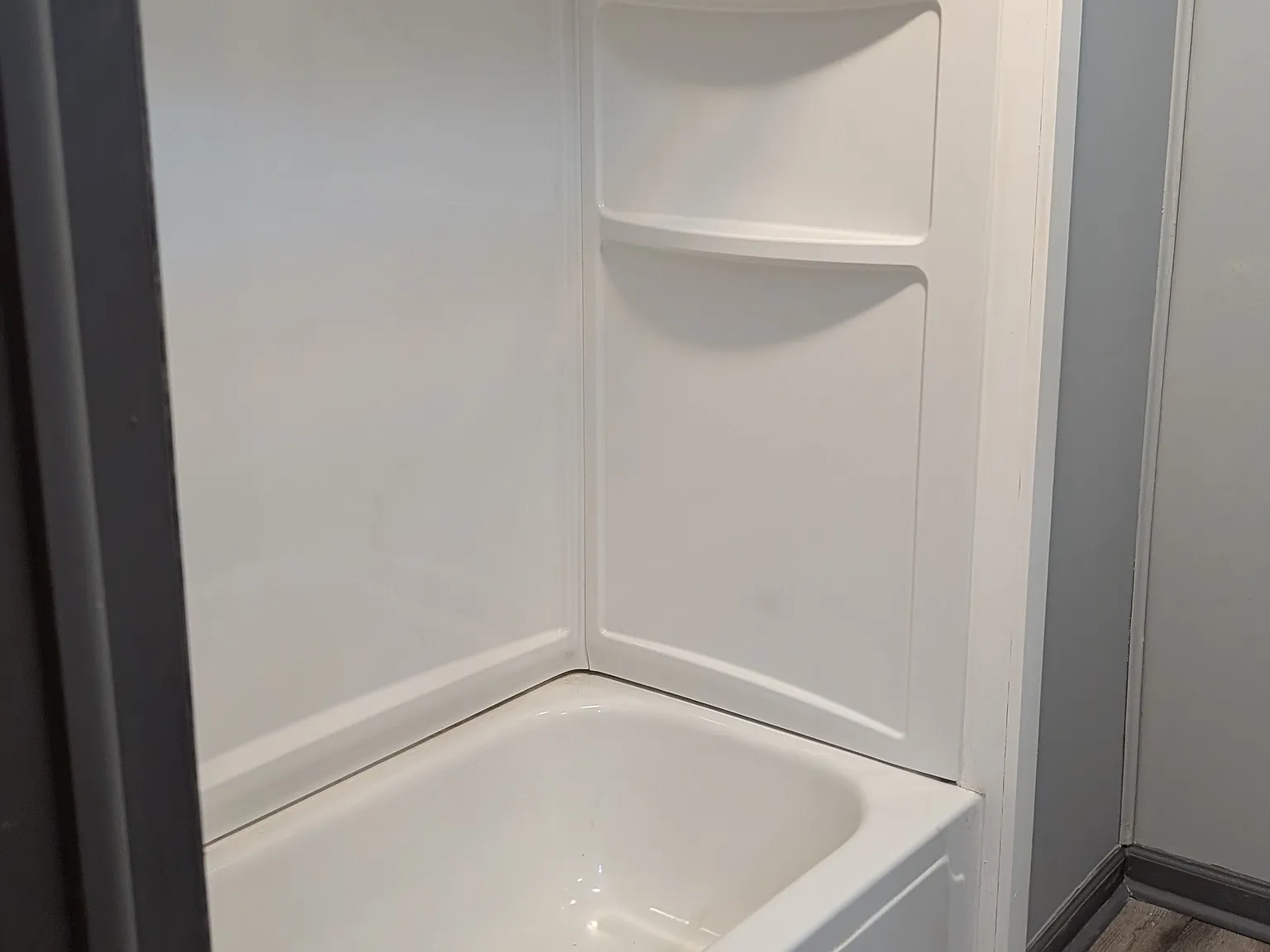 1 bed, $700 — Photo 2