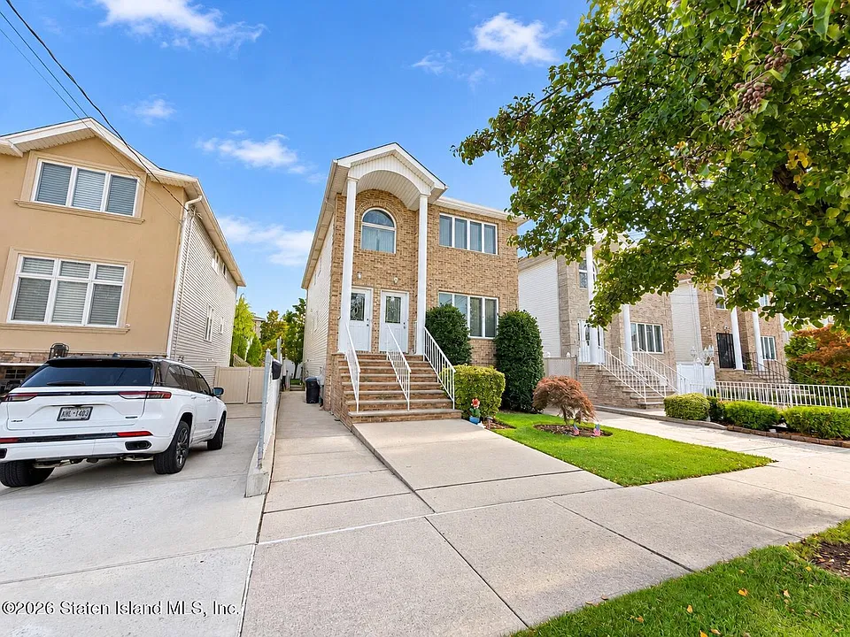 235 Carteret St